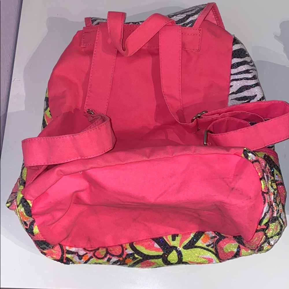 Drawstring Zebra Backpack - Picture 2 of 6